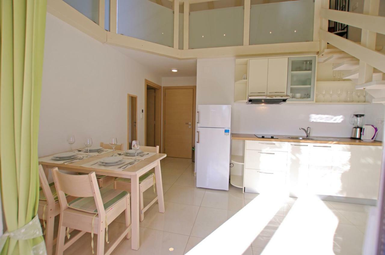 Apartman Murter Center 4+1 Id 720 Apartment Bagian luar foto